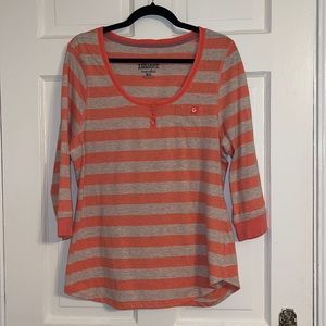 Nine West Vintage America T-shirt, EUC